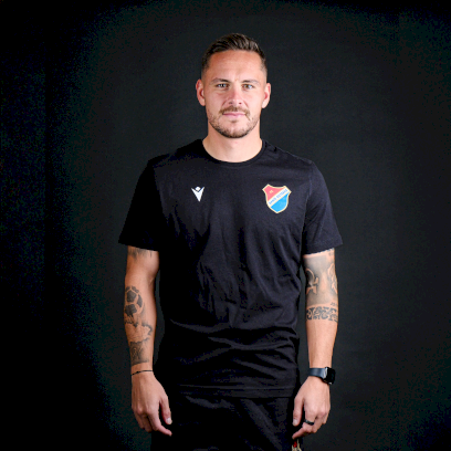 3592-cerne macron uv nove